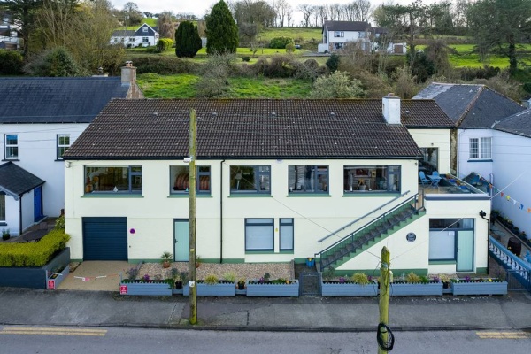 Courtmacsherry, 4 Bedrooms Bedrooms, ,3 BathroomsBathrooms,House,For Sale,Harbour House ,1439
